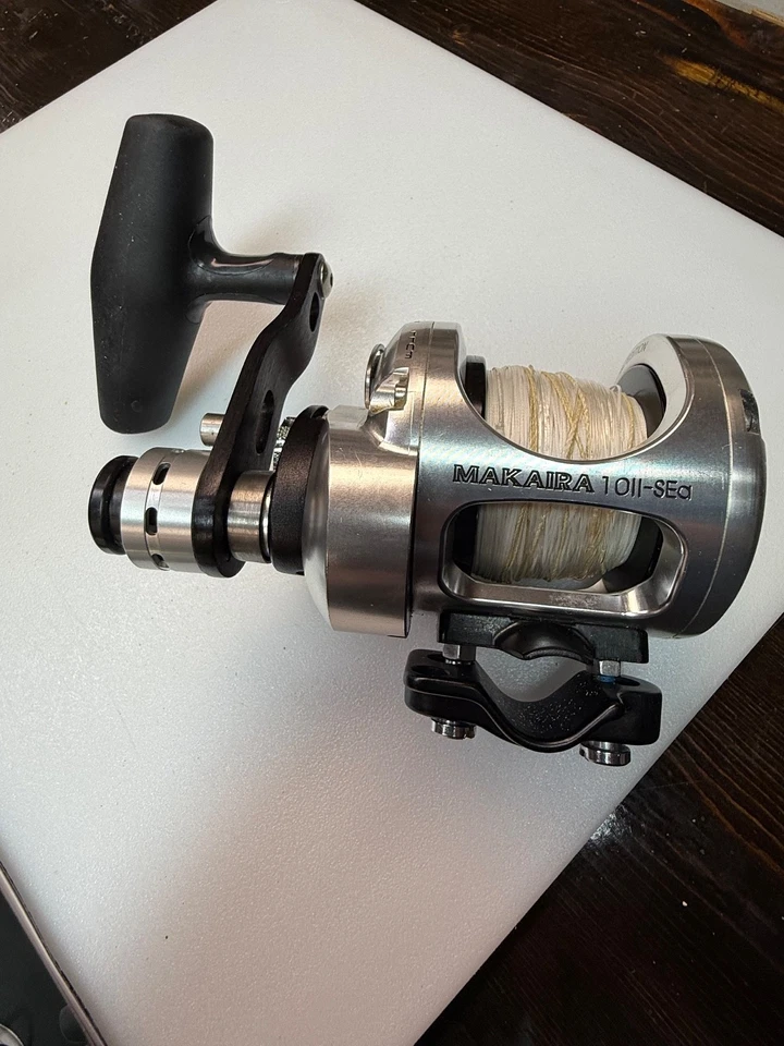 Carrete de arrastre de palanca Okuma Makaira Sea Silver Big Game - MK-10IISEa-PLATEADO Foto 4 de 4