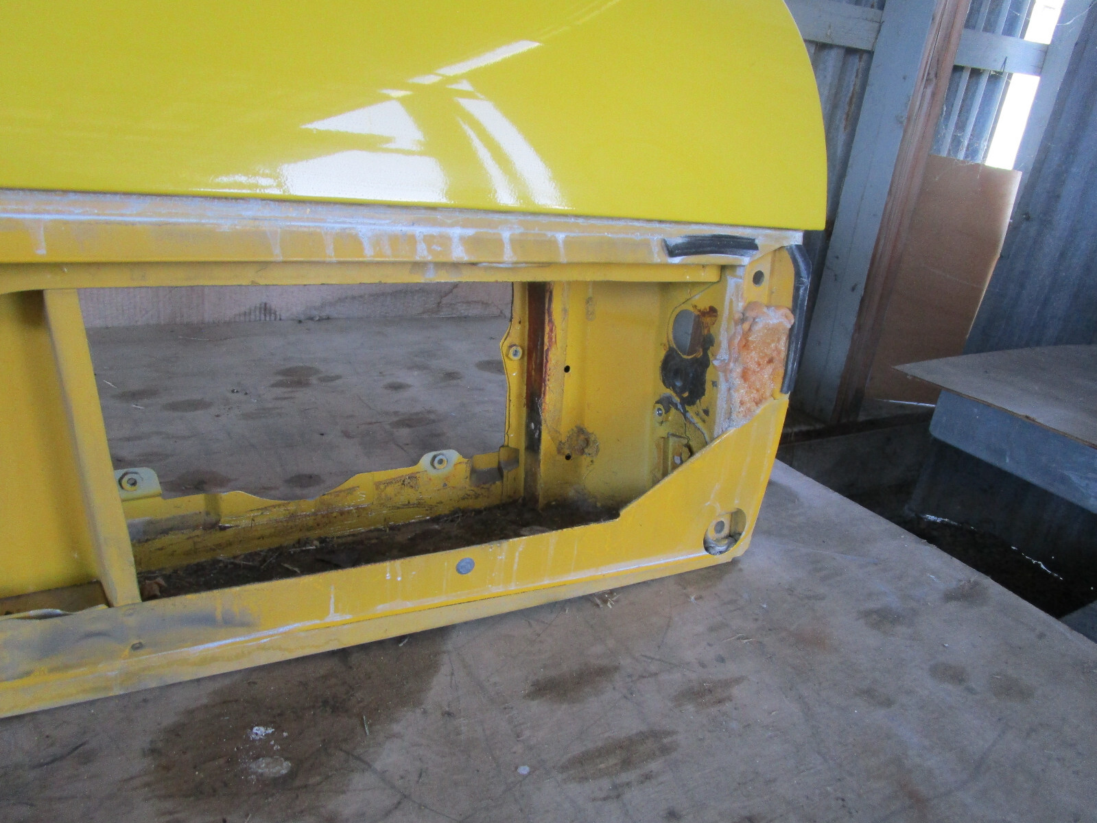 Ferrari 348 - RH / Passenger Door Skin/Shell P/N 62182900