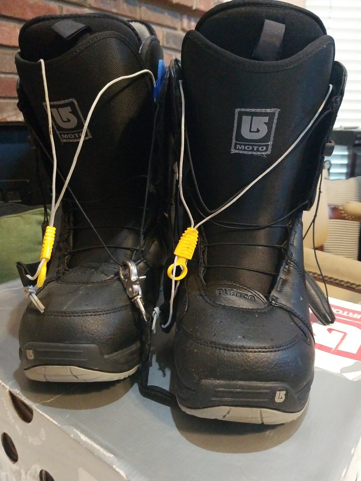 men's burton snowboard boots