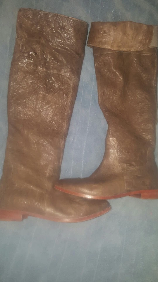 BOTAS HASTA LA RODILLA GEE WAWA DAMAS TALLA 7 CUERO TEXTURIZADO CREMALLERA LATERAL ENVEJECIDA Foto 2 de 4