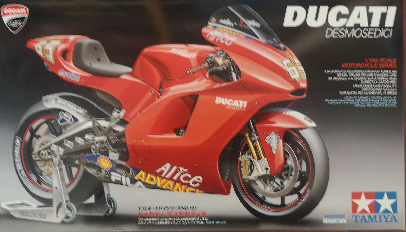 Ducati Desmosedici maquette Tamiya 1/12 de collection premium