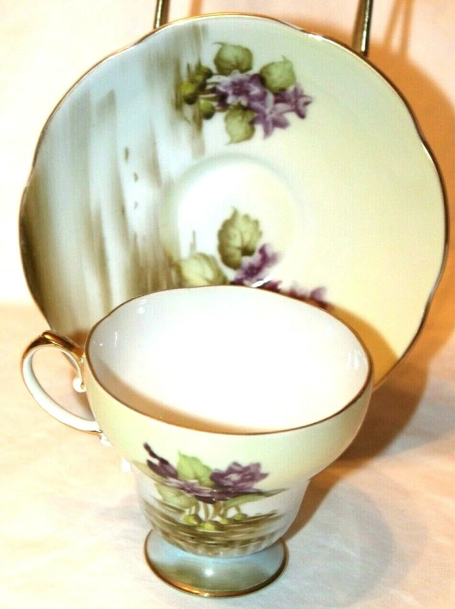 Vintage! SAJI Made in Japan Fancy China Purple Flowers Cup & Saucer 7/282