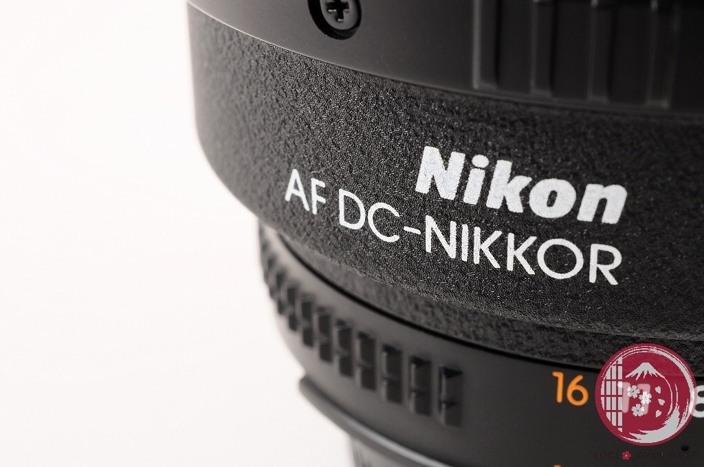 Portrait Nikkor 105mm Macro Lens Nikon Z MC 105mm VR S Nikkor