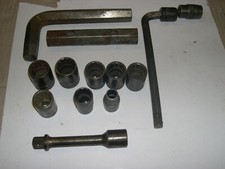 LOT OUTILS    MELANGER   MÉCANIQUE  REF E