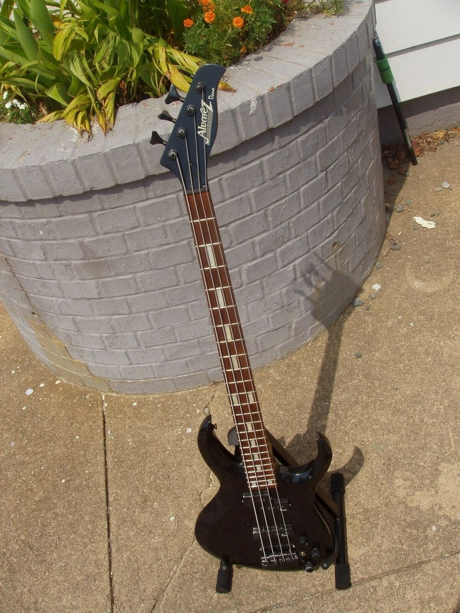 Alvarez online bass guitar