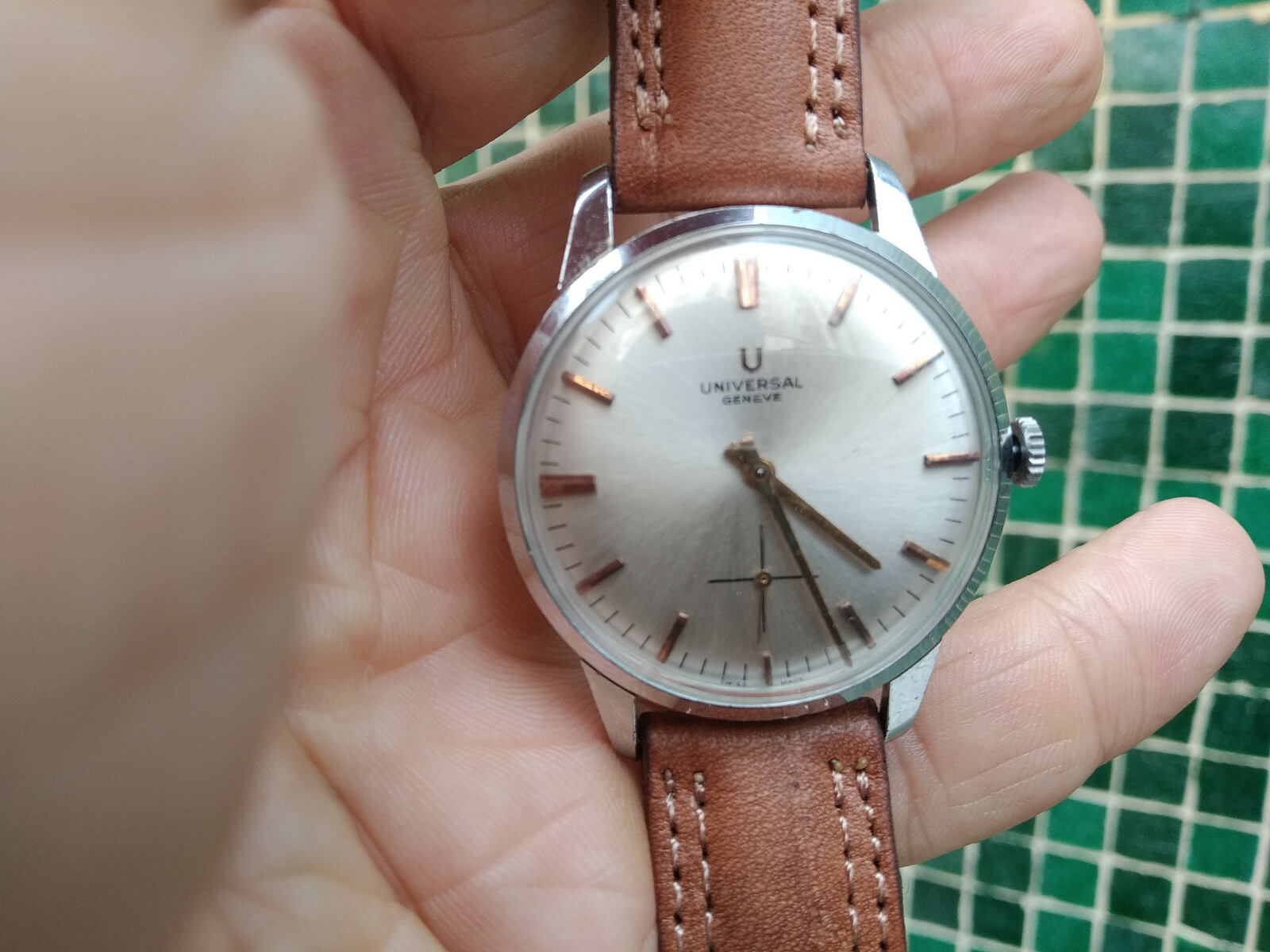 UNIVERSAL GENEVE HAND WIND SUB SECOND ORIGINAL CA… - image 5