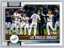 2026 Topps Series 1 Team Card Los Angeles Dodgers #256