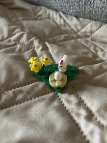 LEGO Seasonal: Painting Easter Eggs (40121)