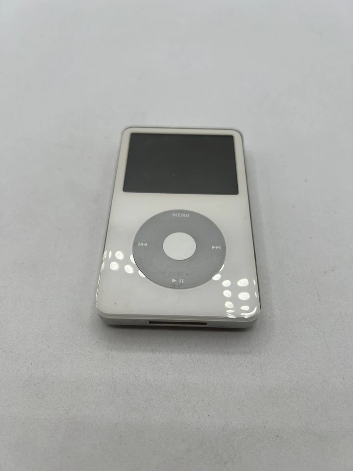 Apple iPod Classic 5th generazione 60GB Bianco white modello A1238 usato mp3 - Immagine 2 di 4