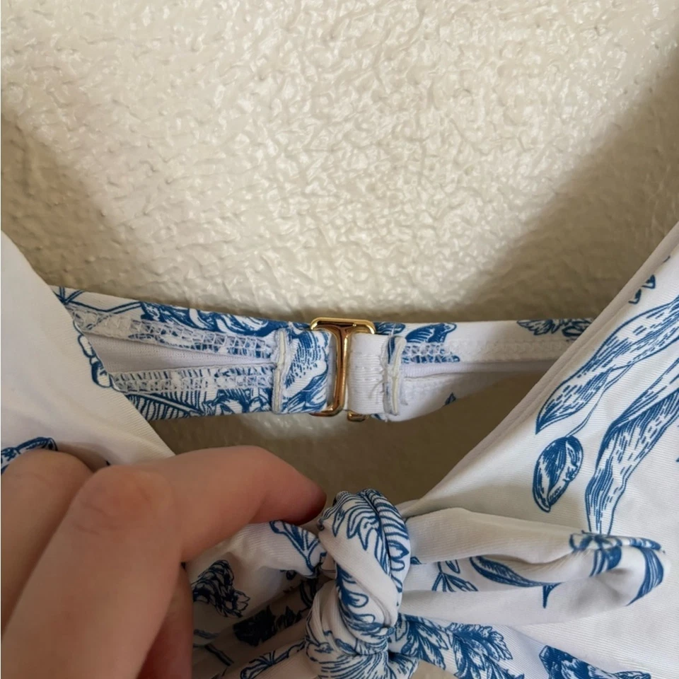 ANTONIO MELANI Blue and White Floral Botanics Bikini Size M and L - Image 4 of 4