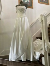 Alfreds Angelo Bridal Gown Wedding Dress Ivory Sz 4 Formal 1623 retail 750.