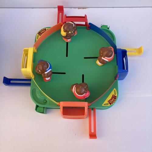 De colección 1995 Congo Juego de Fútbol Juguetes de Arce RARO Juego de Fútbol Retro Juego Mono - Imagen 13 de 24