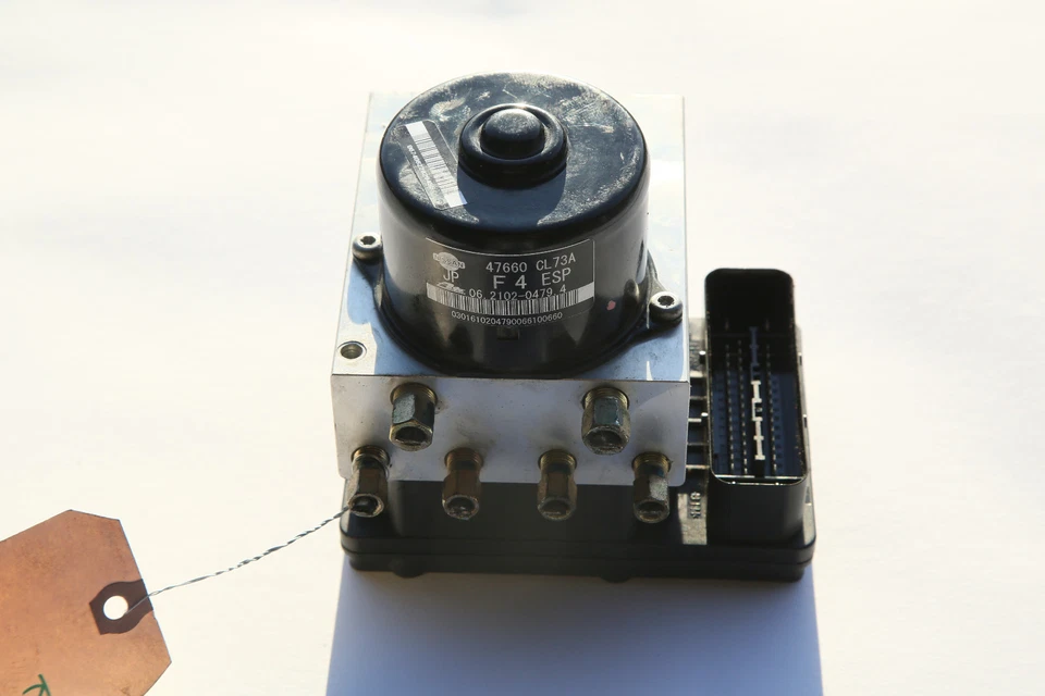 Infiniti FX35 2006-2008 2x2 bomba antirotura y módulo K7934 Foto 3 de 4