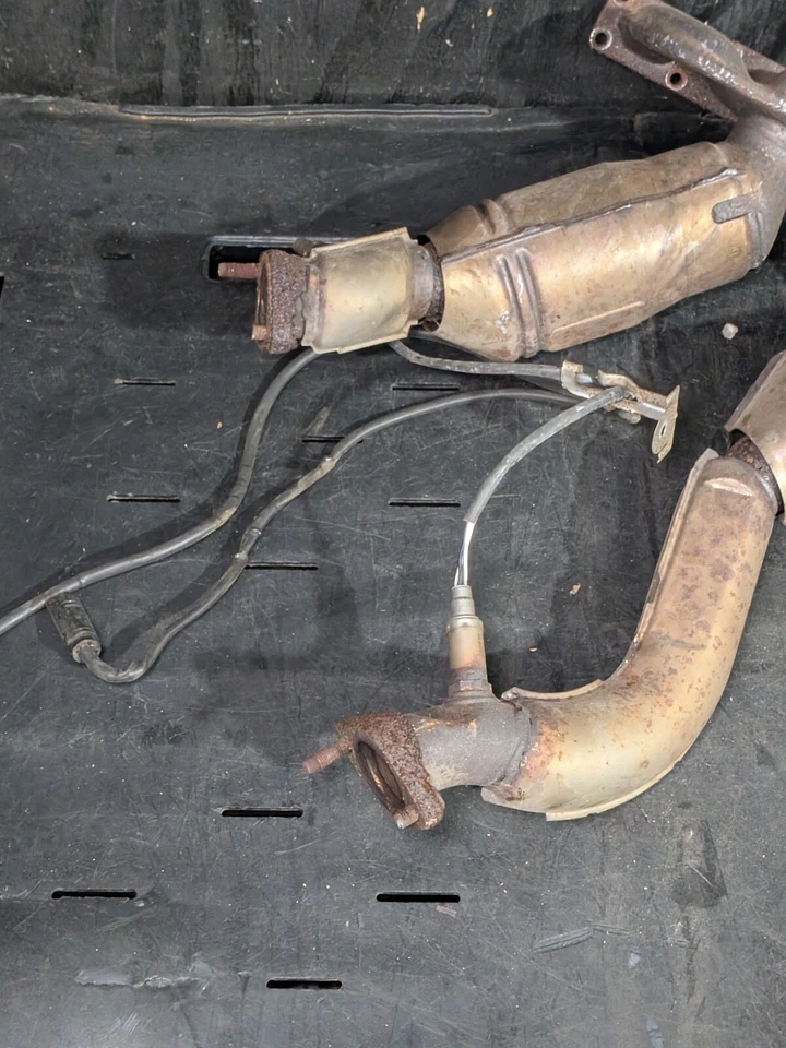 99-02 宝马 Z3 M52 2.8L 328ci 328i 528i E46 E39 发动机 EXHAUST MANIFOLD HEADERS — 第 4/4 张图片