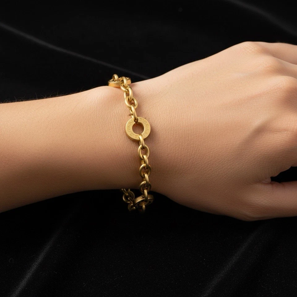 Pulseira de ouro amarelo 18K BULGARI – Cinco estações circulares ‘BULGARI’ – 20cm - Imagem 3 de 3