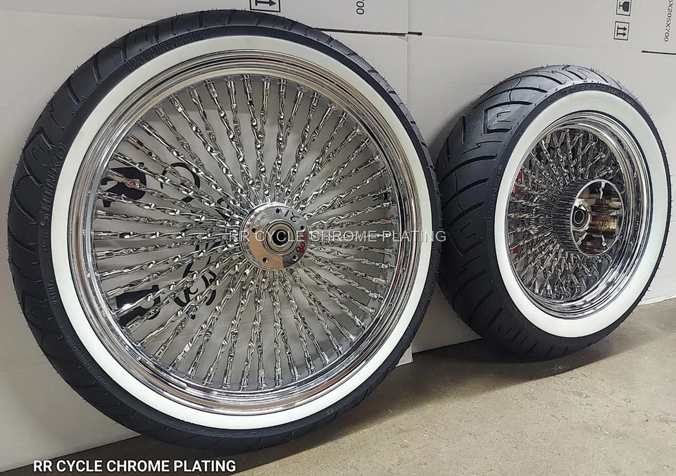 Ruedas de radios trenzados DNA Mammoth 52 Cali, neumático Harley Touring 09-23 Street Glide Foto 3 de 4