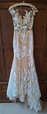 Beautiful Illision Wedding Dress / Size 6-8
