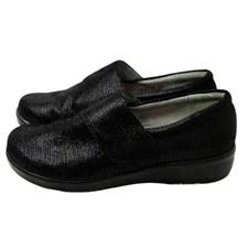 Alegria Black textured clog sz 8.5