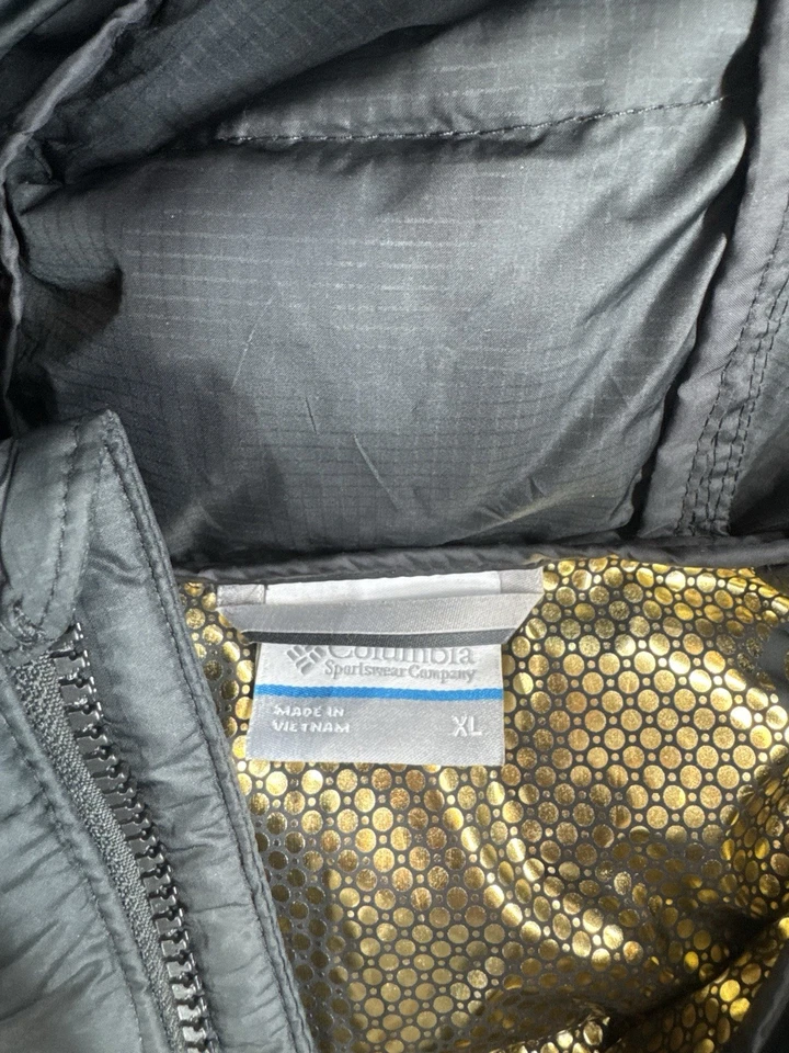 Columbia Men’s Labyrinth Loop Hooded Puffer Jacket Black NWT XL - Image 3 of 4