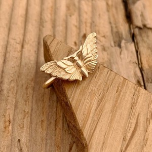Authentic Moth Ring Gold Plated Gothic Nocturnal Insect Bug Halloween Boxed