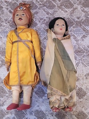 ANTIQUE TRADITIONAL CLOTH DOLLS FROM INDIA HUSBAND & WIFE Traditional Dress