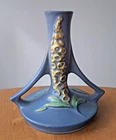 Roseville Pottery Foxglove c. 1940 Blue Bud Vase Shape 159-5
