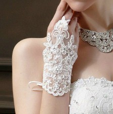 8g Short White Luxurious Sequins Lace Fingerless Bridal Wedding Prom Gloves