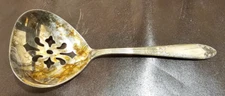 National Silver Co KING EDWARD Pierced Olive Bon Bon Spoon Silverplate