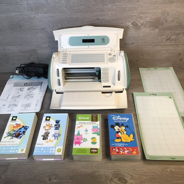 Cricut Create Personal Electronic Craft Die Cutting Machine CRV20001