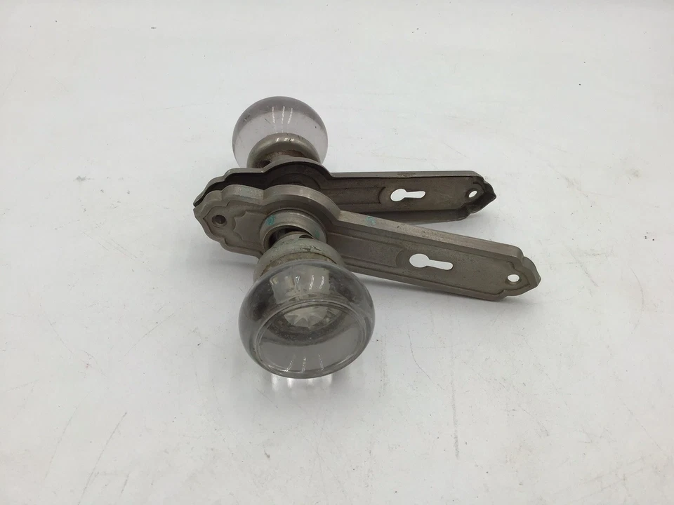 Juego de 2 perillas de puerta de vidrio redondas Art Deco vintage con 2 placas frontales de estaño Foto 2 de 4