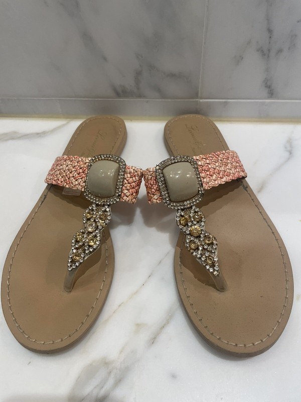 Women’s Leena Glam By Bata Size 5 M Leather Thong Sandals Shoes EUC Girls