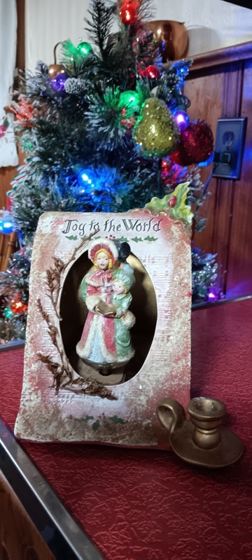 Garry Sharpe Design Christmas Male Female Rotating Music Box Candle Holder