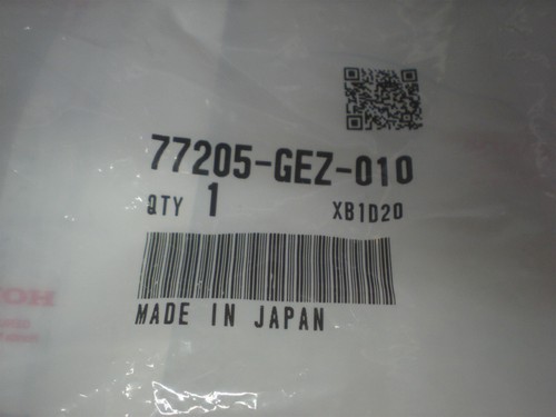 NOS OEM Honda Cerniera Sella Bush 2003-24 NPS50 77205-GEZ-010 - Foto 3 di 3