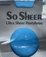 Vintage 1980's MARIANNE So Sheer Ultra Nylon PANTYHOSE Size C Turquoise NOS