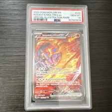 Team Rocket's Moltres ex 229/182 Sv10: Destined Rivals Holo for