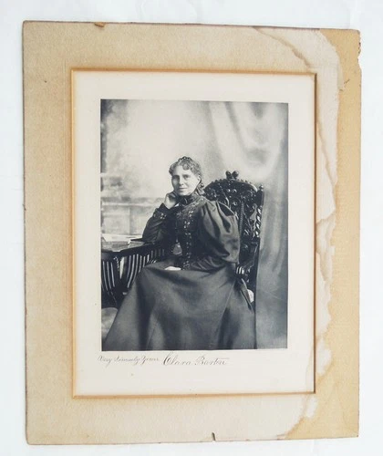 Clara Barton Autograph and Photo