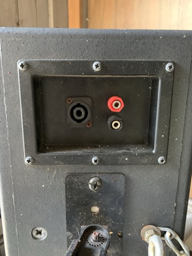 1 x tannoy i8 speaker - Picture 3 of 5
