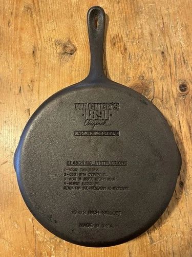Vintage Wagner's 1891 10.5" Cast Iron Skillet Frying Pan Made in USA
