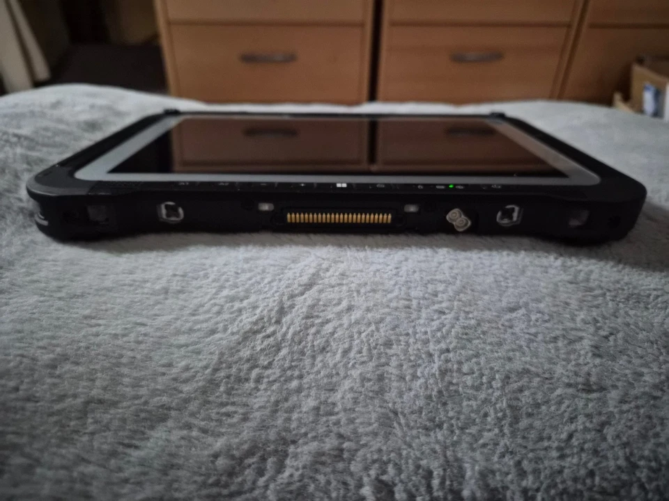 Panasonic Toughbook FZ-G2 MK1,10,1"Touch,i5-10310U,4,4GHz,16GB,512GB,Win11 - Bild 4 von 4