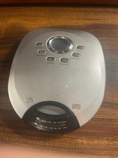 Durabrand CD-625 portable AM/FM radio and CD player