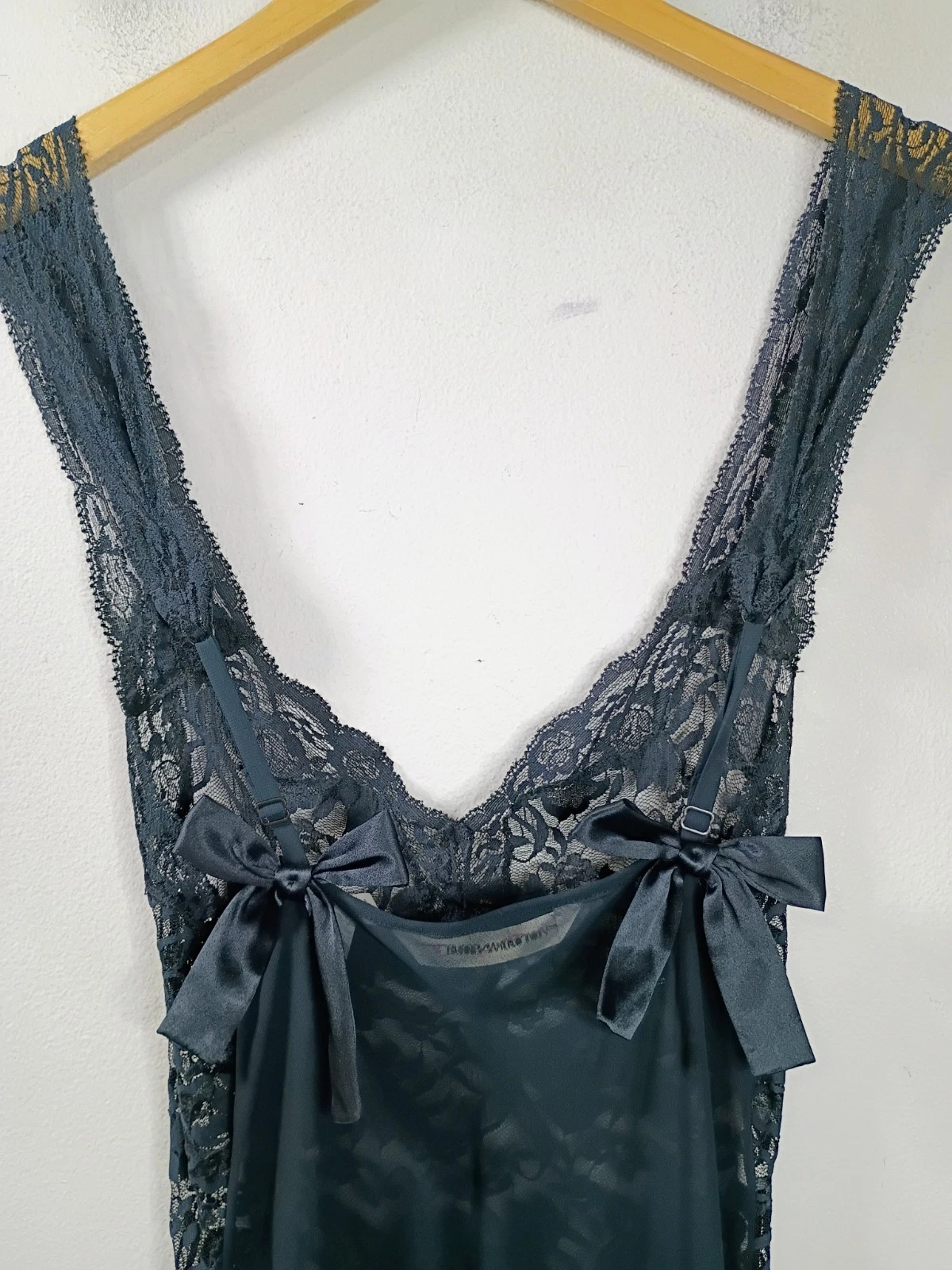 UNDERCOVER Camicia da notte vintage Victoria's Secret in chiffon elasticizzato pizzo nero XS