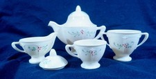 Vintage 1950'S IDEAL PLASTIC Winterberry Partial CHILDREN'S TEA SERVICE 6 PCS