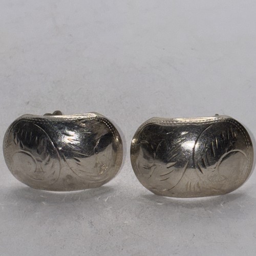 925 Sterling Silver Vintage SU Curved etched Clip On Earrings