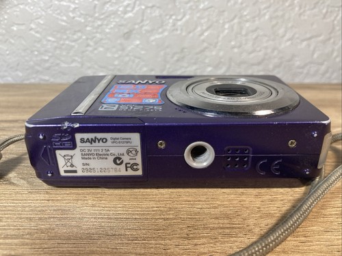 Sanyo 12 Mega Pixel 3x Zoom VPC-S1275PU Purple Digital Camera, PARTS ONLY - Picture 4 of 4