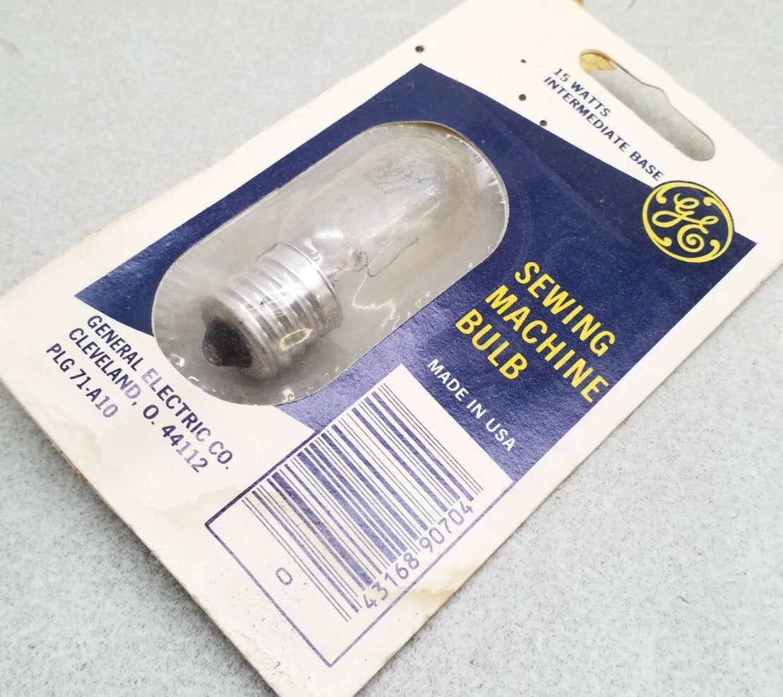 15T7N GE General Electric - Sewing Machine Bulb - 15 Watt Light Bulb