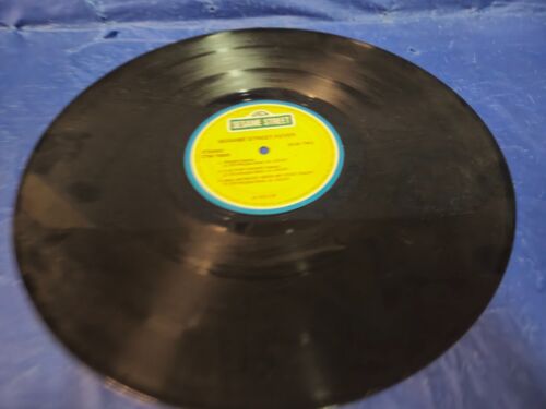 SESAME STREET FEVER - 12" RECORD ALBUM LP "DISC ONLY, NO VINYL" - Picture 2 of 3