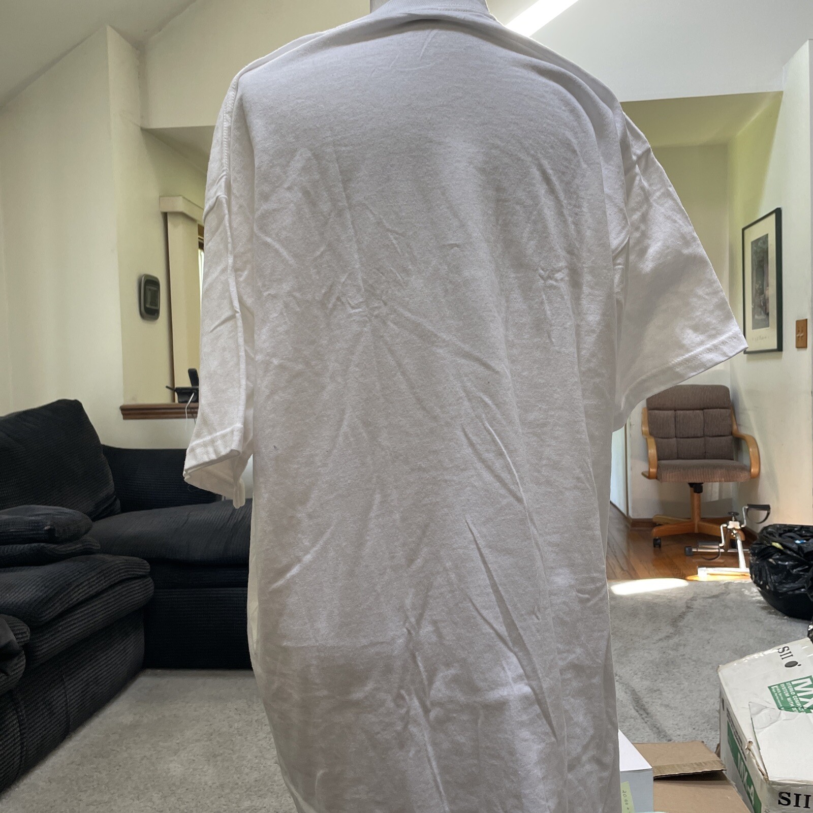 The Humane Society  Member of The United States White T Shirt Size Large