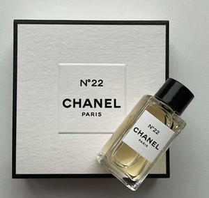 chanel 22 medium price