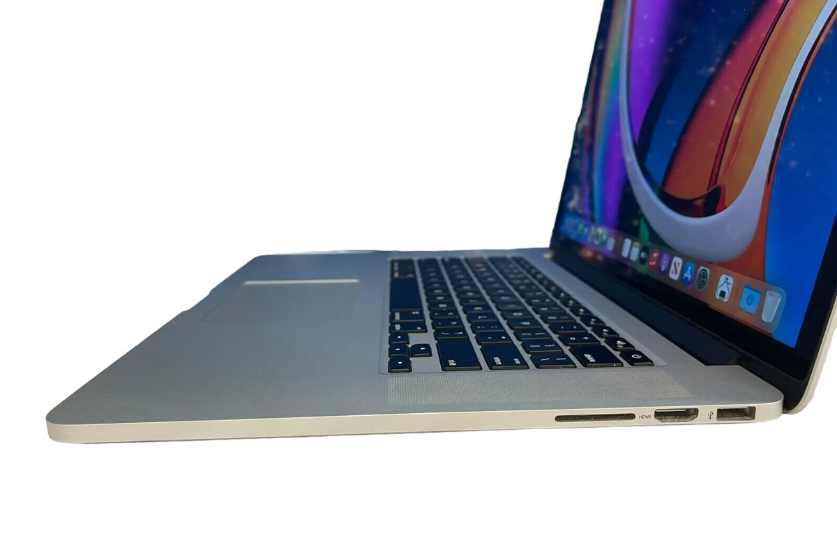 Apple Macbook Pro 15 Laptop | Quad Core i7 + 8GB RAM + 256GB Apple Macbook Pro 15 Laptop | Quad Core i7 + 8GB RAM + 256GB