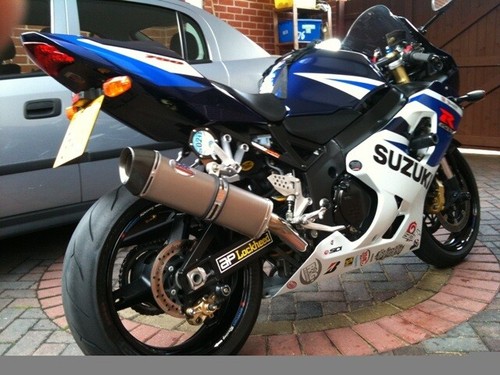  Suzuki GSXR600 GSXR750 01-05 K1-K5 Straßenzulassung/Rennmotorrad Auspuff Endschalldämpfer - Bild 6 von 38